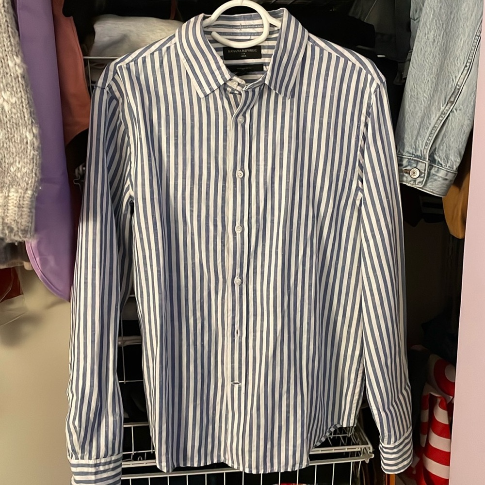 Banana Republic Men’s Linen Striped Top